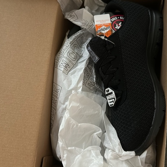 Skechers Ghenter Bronaugh Shoes Womens 5 Black Work Slip Resistant 77210 BLK - Picture 3 of 4